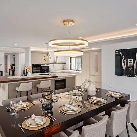 Villa 5-bedroom Marbella